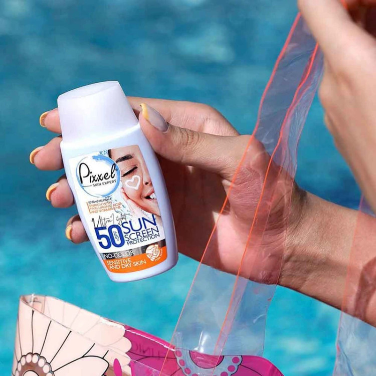 14 کرم ضد آفتاب بی رنگ پیکسل SPF50 مناسب پوست خشک و حساس Pixxel SPF50 Sunscreen Cream For Dry and Sensitive Skin ضد افتاب آفتاب کده افتاب کده آفتابکده افتابکده