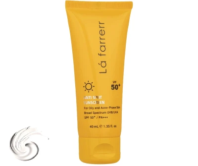 کرم ضد آفتاب و ضد لک بی رنگ لافارر SPF30 مناسب پوست چرب و اکنه دار