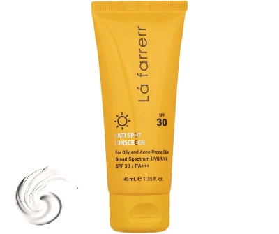 کرم ضد آفتاب و ضد لک بی رنگ لافارر SPF30 مخصوص پوست چرب و مستعد آکنه